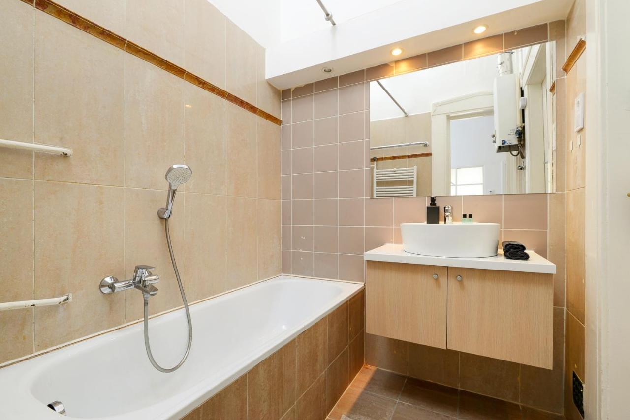 Akacfa 7 City Center Beautiful Apartment Βουδαπέστη Εξωτερικό φωτογραφία