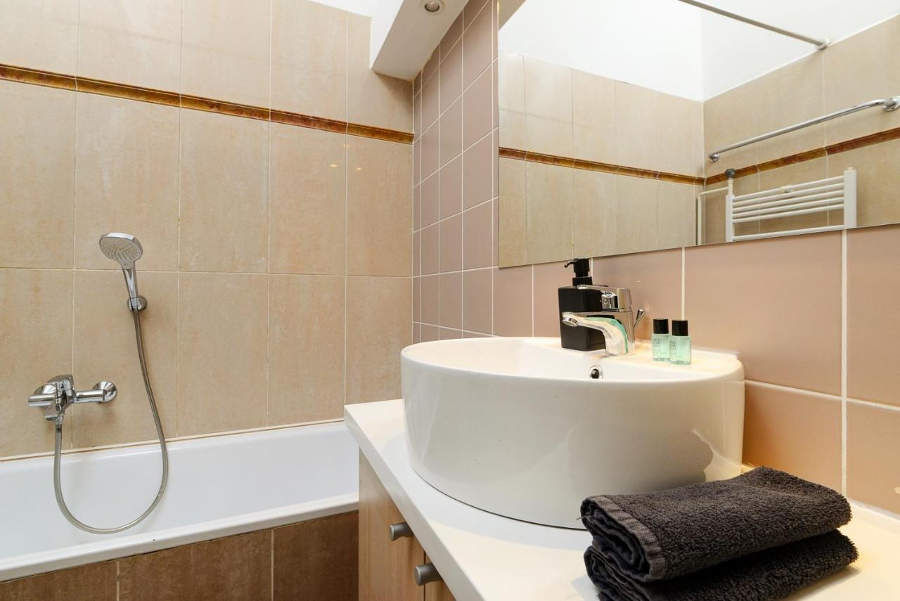 Akacfa 7 City Center Beautiful Apartment Βουδαπέστη Εξωτερικό φωτογραφία
